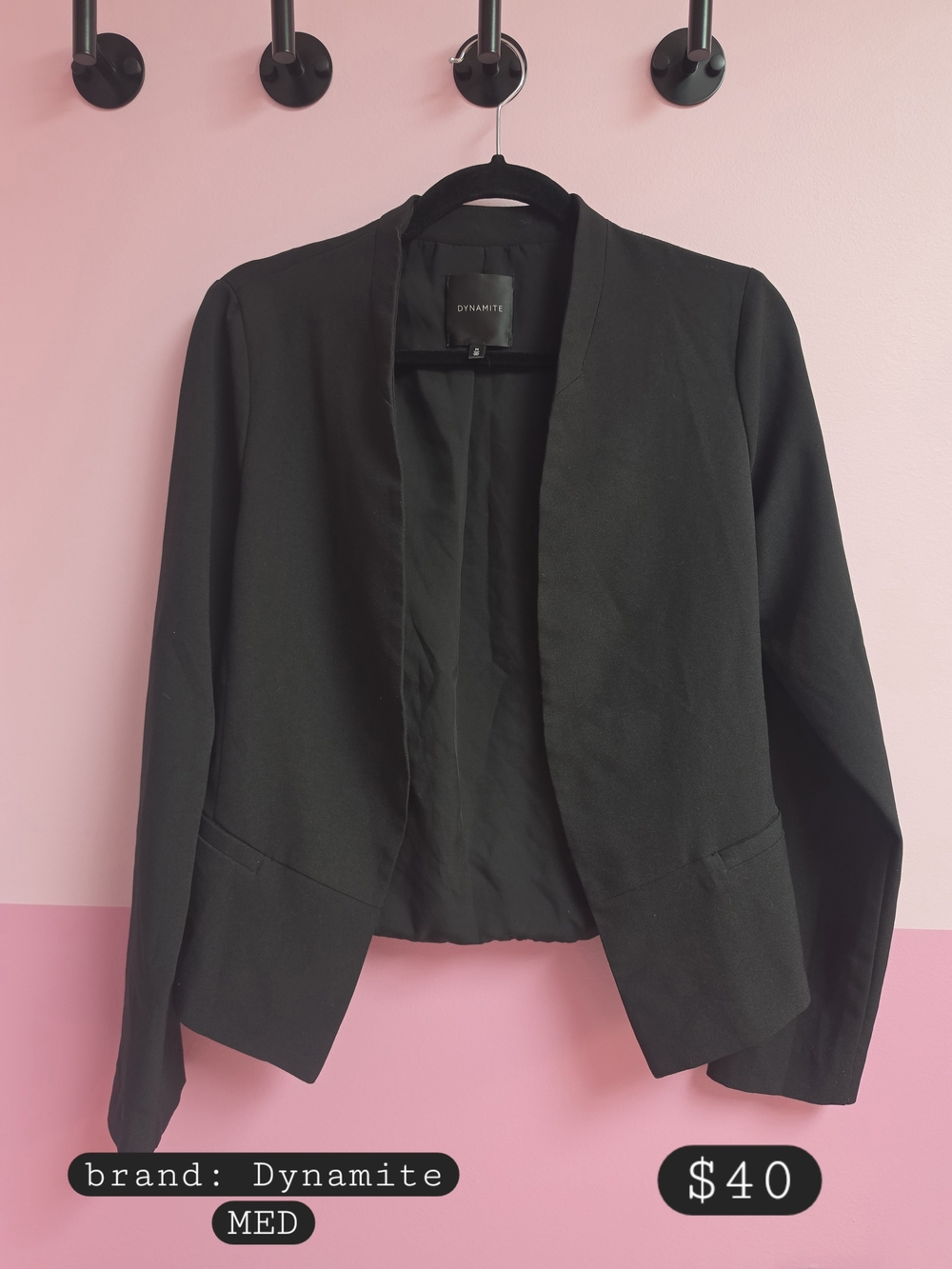 Dynamite Black Open-Front Cropped Blazer